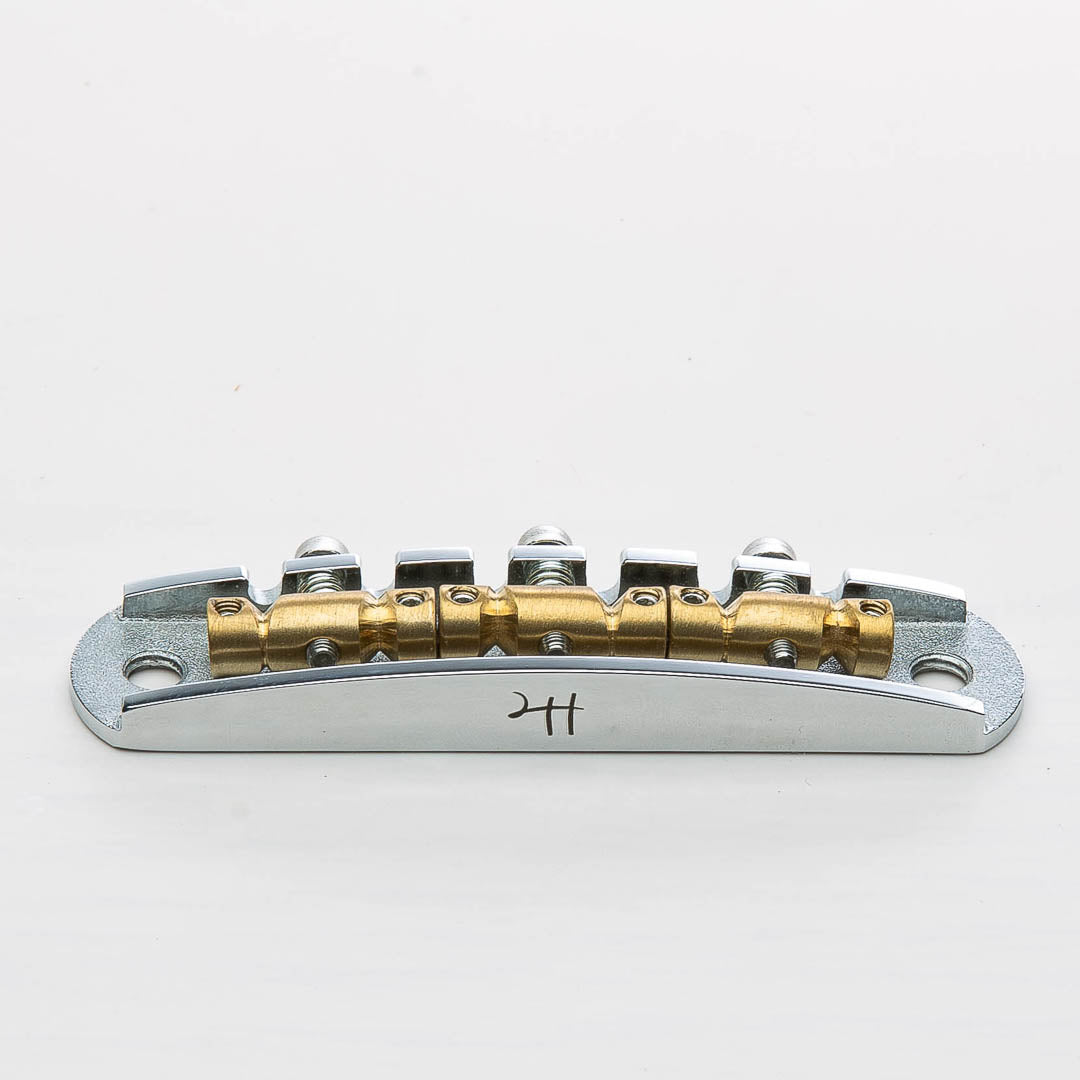 halon US-spec offset bridge w/ brass saddles front view chrome