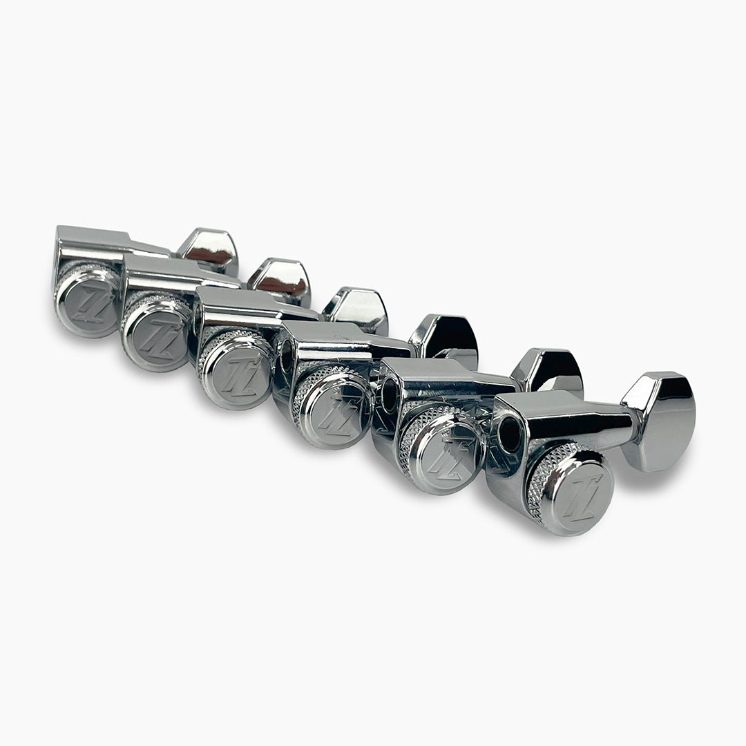 true lok mid size locking front view set chrome